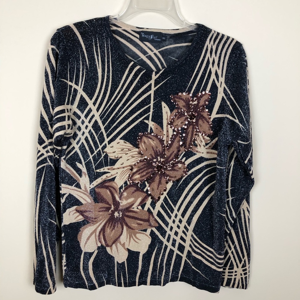 ⚡️NWOT⚡️ Black & Gold Shimmery Metallic Lily Stretchy Sweater